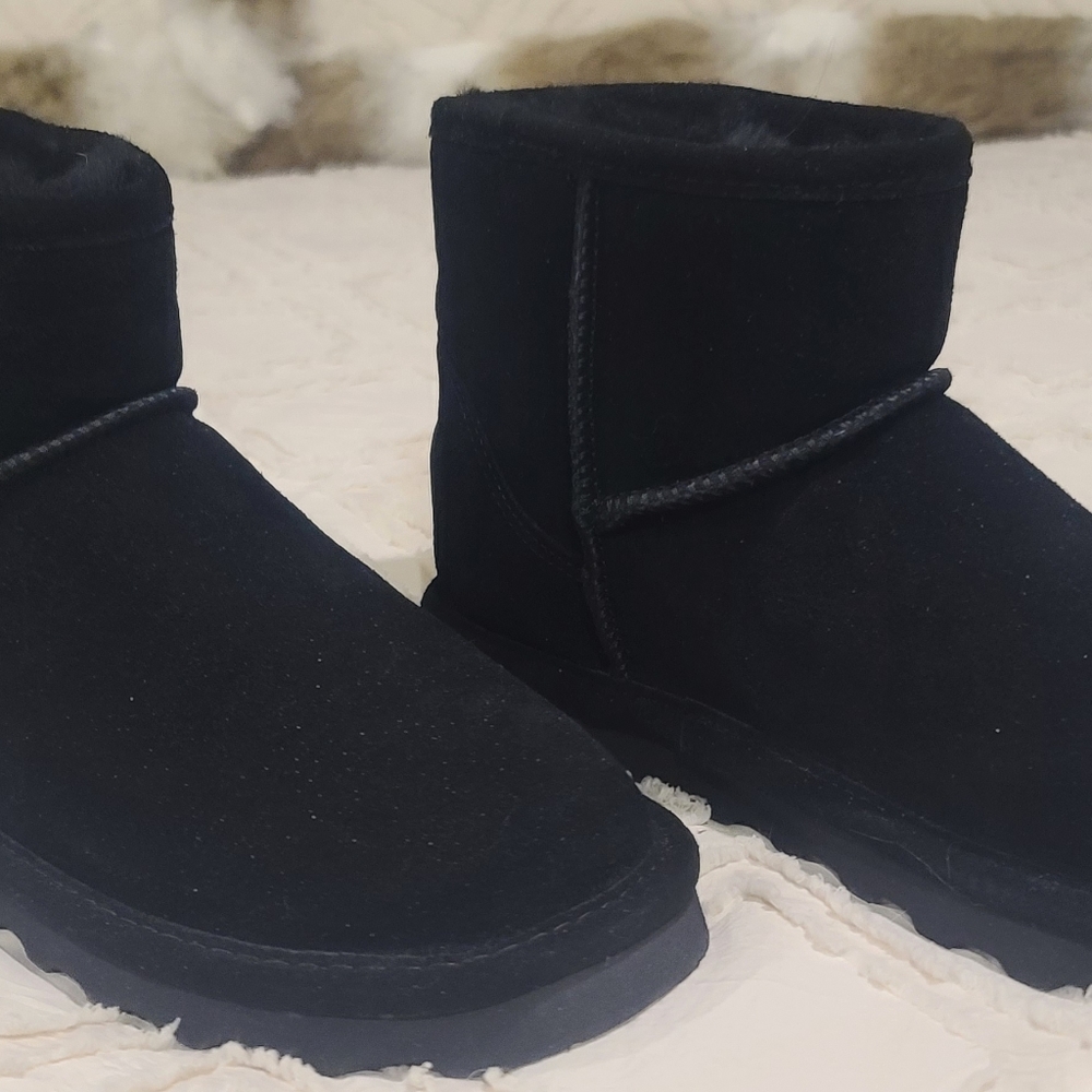 Bearpaw boots